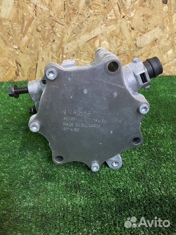 Volvo XC90 2015- XC60 вакуумный насос двигателя