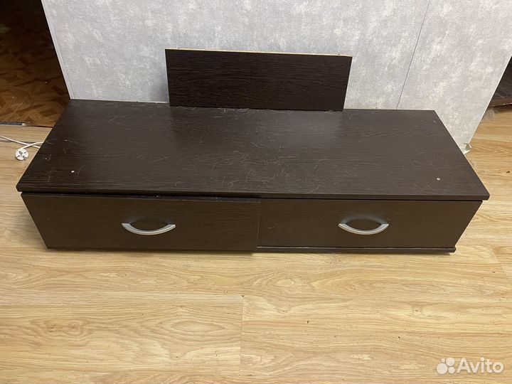 Стол диван бесплатно