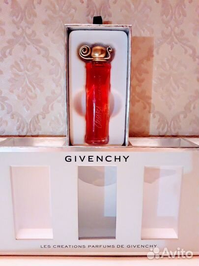 Organza Givenchy. 5мл. Миниатюра 2004г. Винтаж