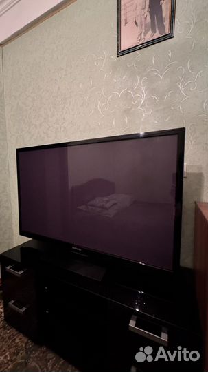 Телевизор samsung 52 дюйма