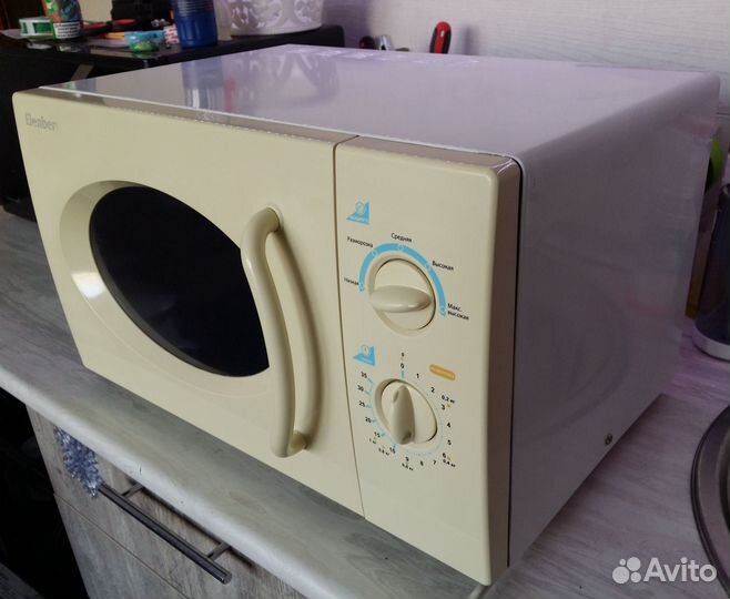 Микроволновая печь с грилем Candy CMG1774DS