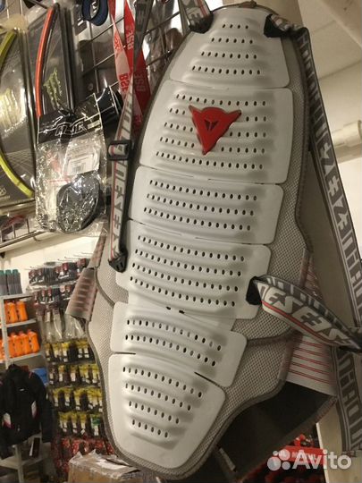 Защита спины dainese action wave 04 PRO