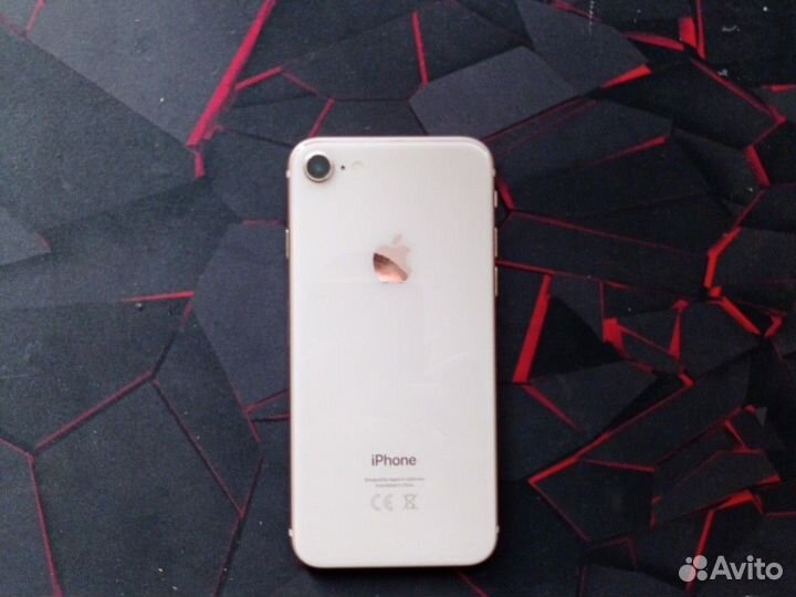 iPhone 8, 64 ГБ