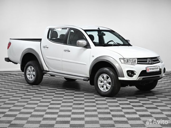 Mitsubishi L200 2.5 AT, 2013, 127 000 км