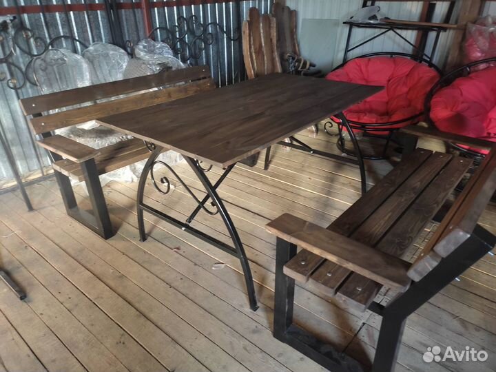 Лавочки и скамейки