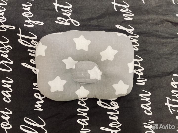 Ортопедическая подушка для новорожденных