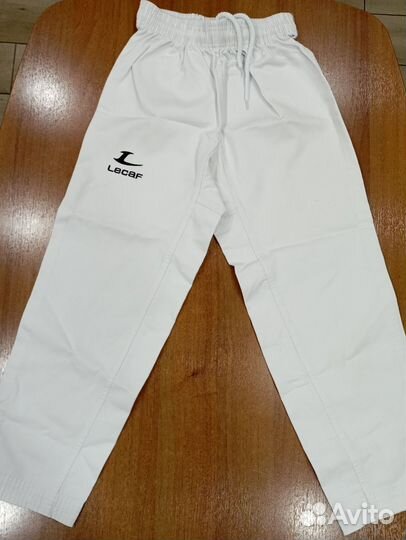 Комплект экипировки на тхэквондо