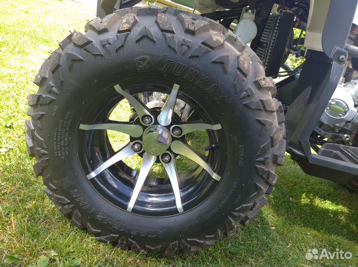 Продам квадроцикл avantis Hunter 250 premium