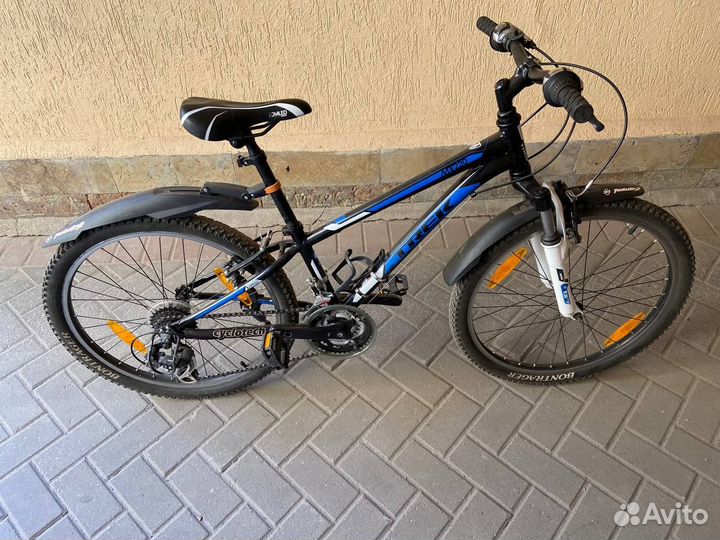 Велосипед Trek MT220