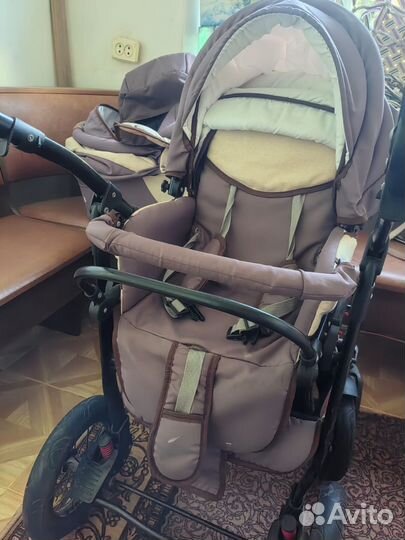 Прогулочная коляска