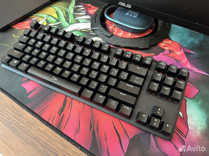 Игровая клавиатура hyperx