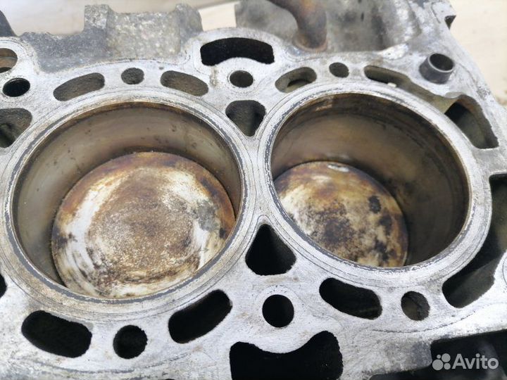 Блок двигателя Mazda 6 GG L813 2005