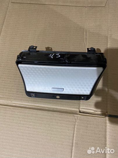 Прикуриватель пепельница BMW X3 E83