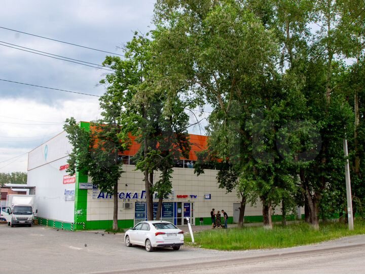 Магазин 460 м² рядом с Монеткой