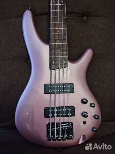 Басс гитара Ibanez SR305E