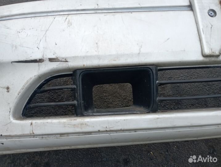 Бампер передний lexus ls430 Toyota celsior ucf30