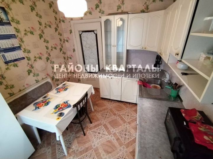 2-к. квартира, 57,1 м², 1/10 эт.