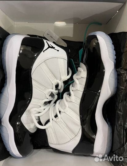 Nike Air Jordan 11 concord Оригинал (Poizon)