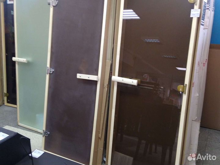 Дверь для бани