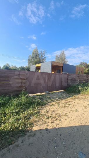 Дом 100 м² на участке 9 сот.