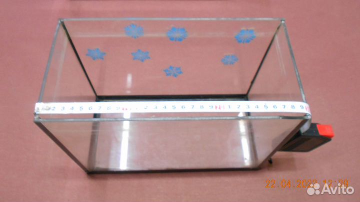 Террариум25.5л. и аквариум 10 л