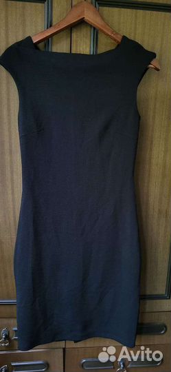 Платье черное