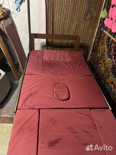 Кроватьдля лежачих больных