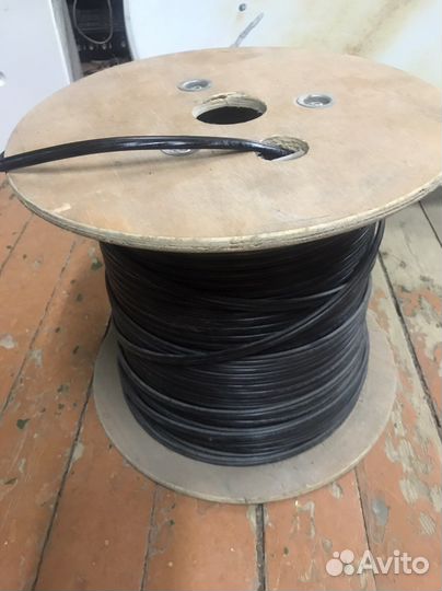 Кабель UTP Neomax NM 10041 5e