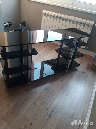 Тумба под телевизор