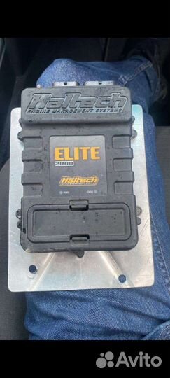 Блок управленияHaltech Elite 2000