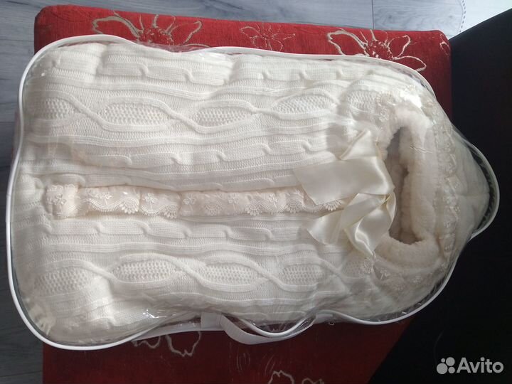 Конверт зимний новый, на овчине + слинг В подарок