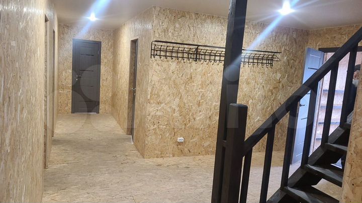 Дом 313 м² на участке 29 сот.