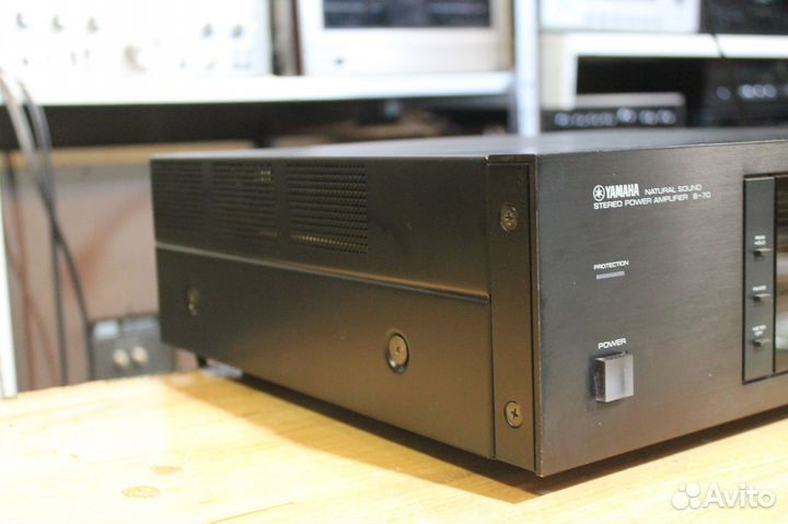 Усилитель Yamaha B 70