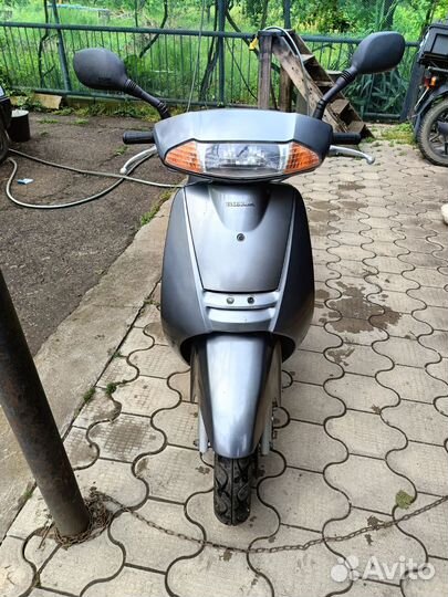 Скутер Honda Lead 100 JF-06