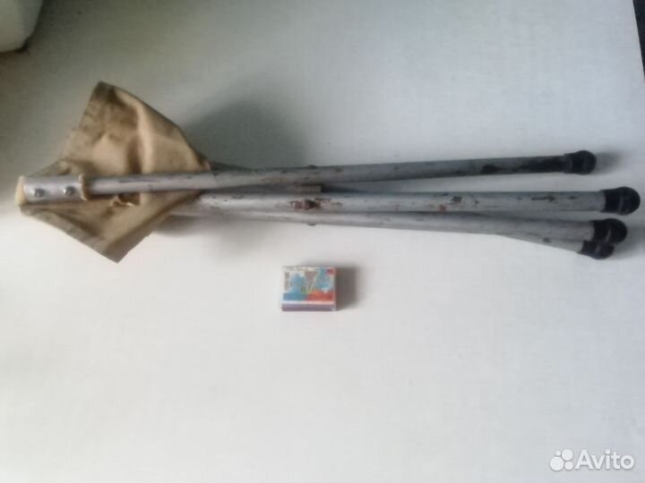 Стул складной со стальными ножками