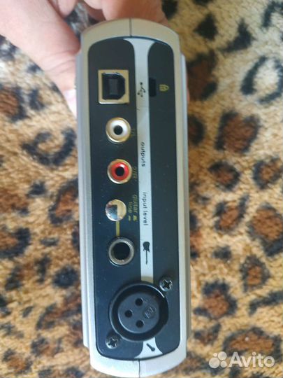 Аудиоинтерфейс M-Audio Fast Track USB