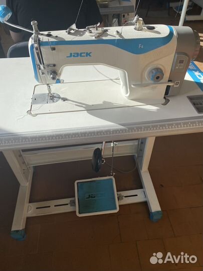 Швейная машинка gack F 4 бу