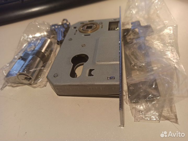 Замок врезной цилиндровый Булат