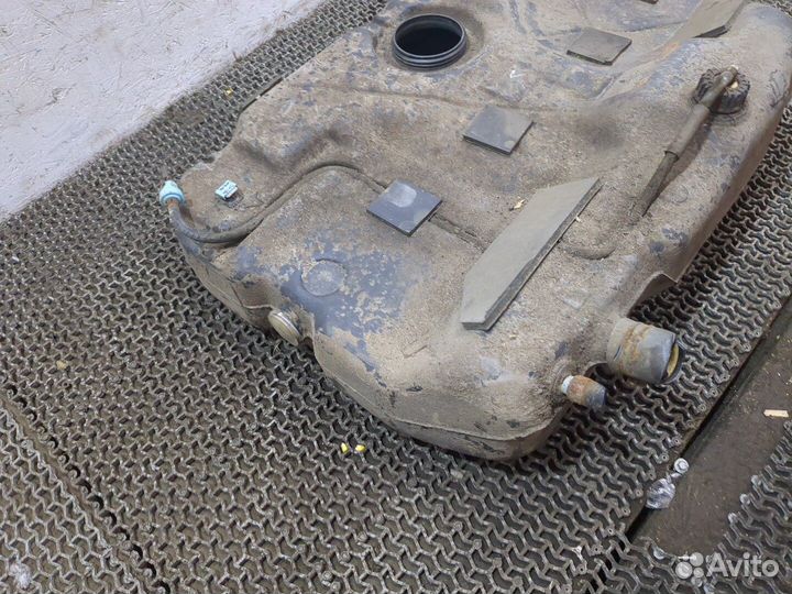 Бак топливный Hyundai Coupe (Tiburon), 2001