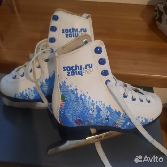 Коньки фигурные 31