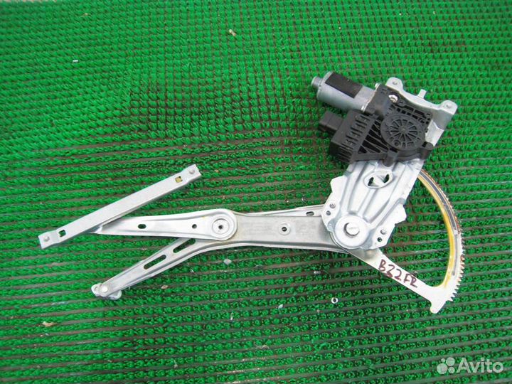 Стеклоподъемник передний правый Opel astra H 2009