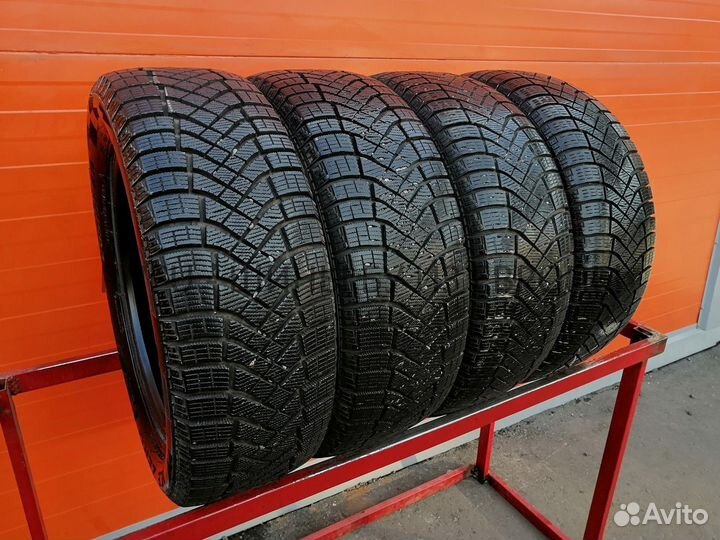 Pirelli Ice Zero FR 205/55 R16 89S