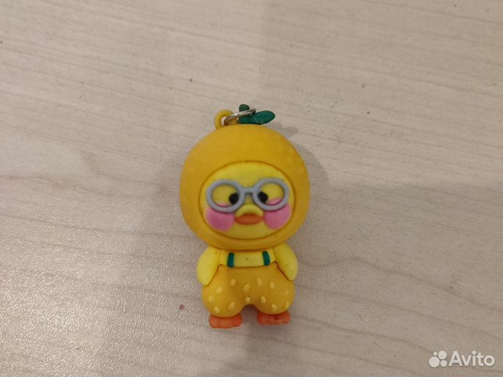 Брелок на сумку или ключи или рюкзак и тд