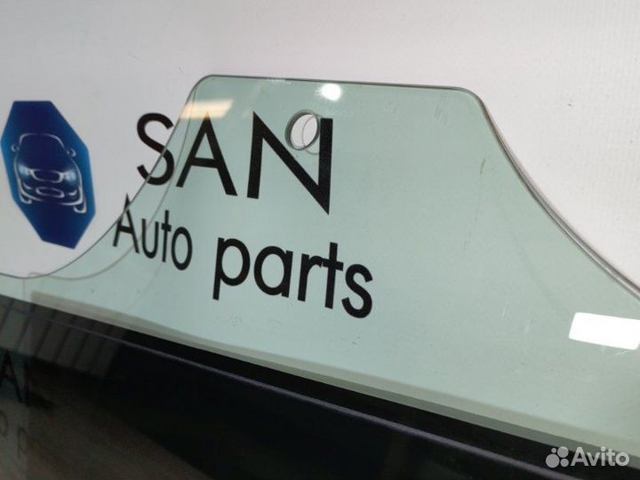 Стекло двери заднее левое Bmw 5 F10 N52B25 2011