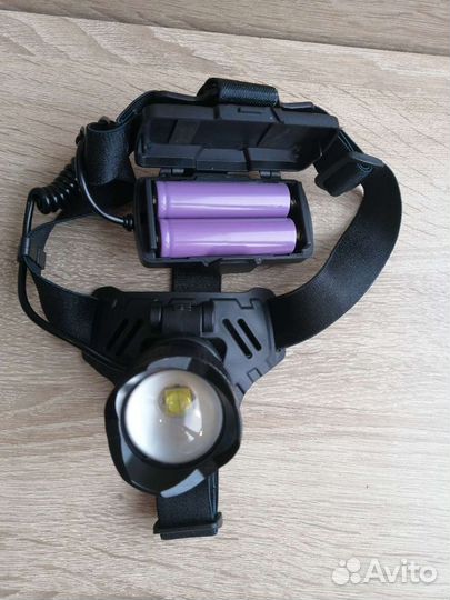 Налобный фонарь