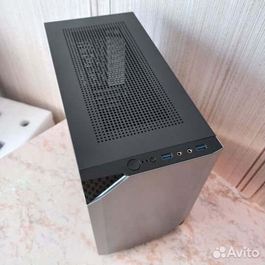 Компьютерный корпус sapphire nitro M01