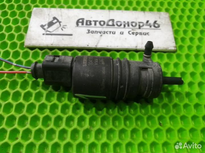 Насос моторчика омывателя стекла Mitsubishi Lancer