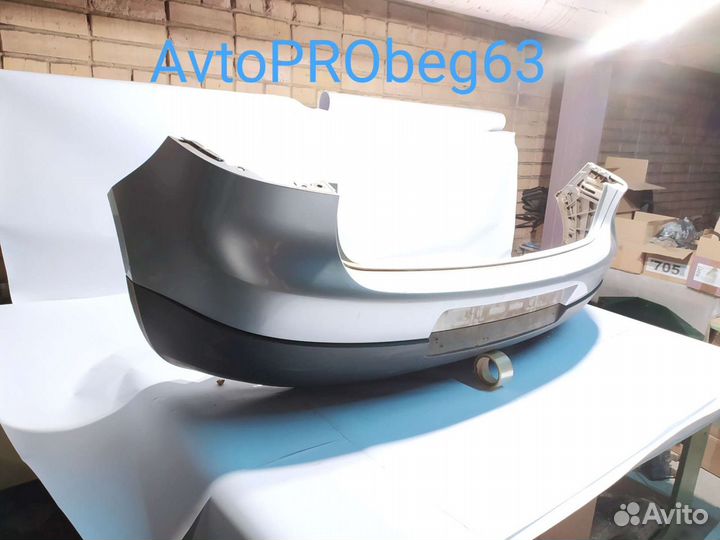 Бампер задний Volkswagen Golf 5