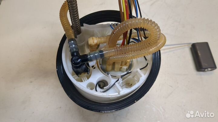 Насос топливный электрический Skoda Octavia (A7), 2016