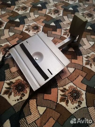 Кронштейн для телевизора